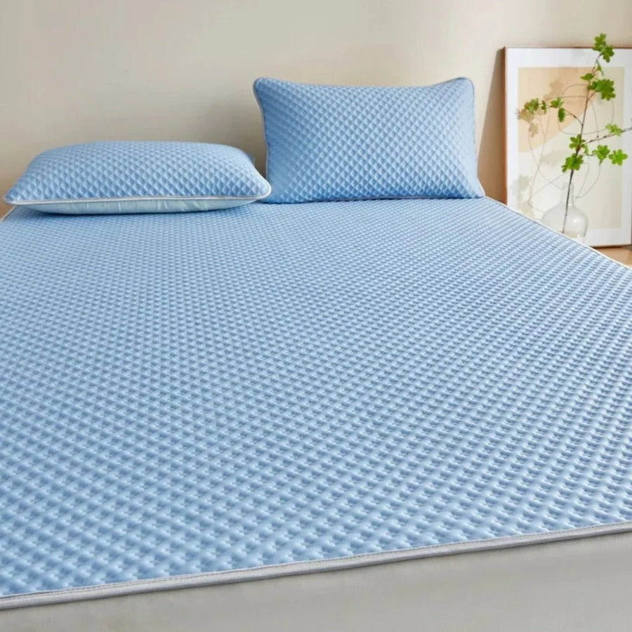 Lightweight Bedding Set for Warm Nights and Hot Sleepers
