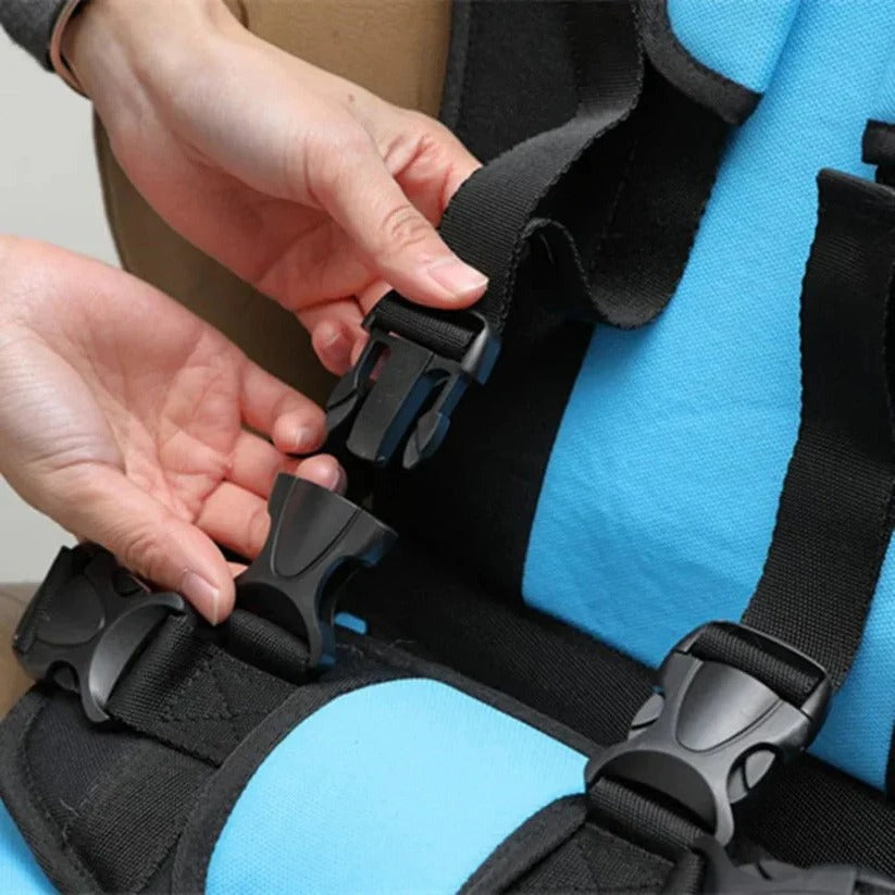 Compact Child Travel Seat