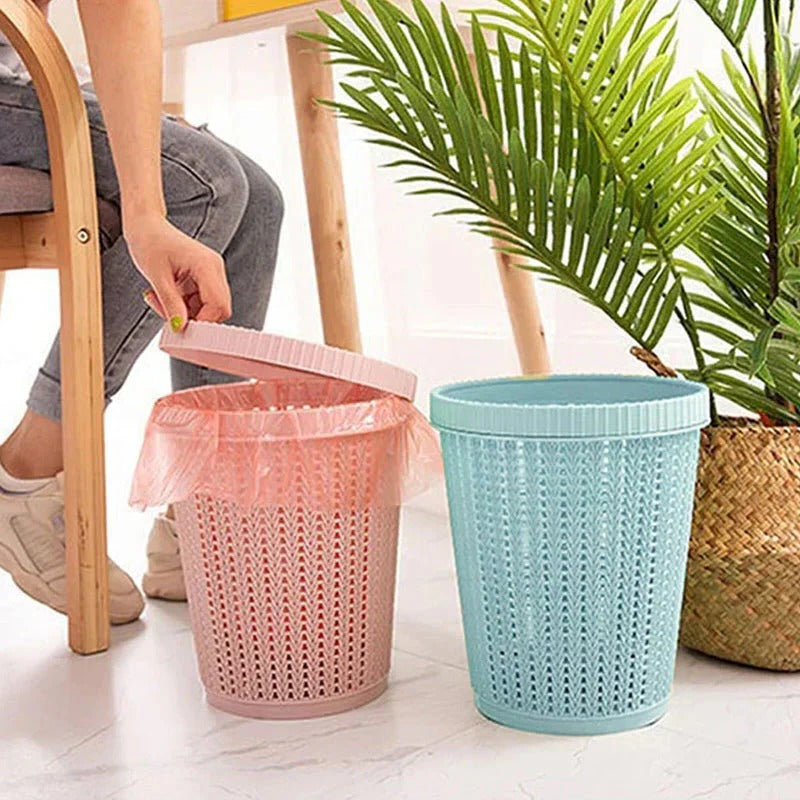 A Contactless Sensor Trash Can for Hygienic Disposal