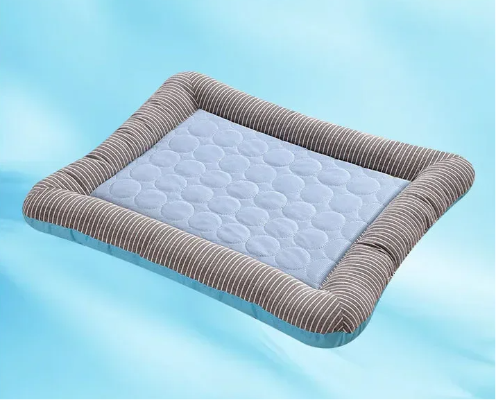 Pet Cooling Mat with Breathable Ice Silk Surface and Edge Stitching for Dogs and Cats