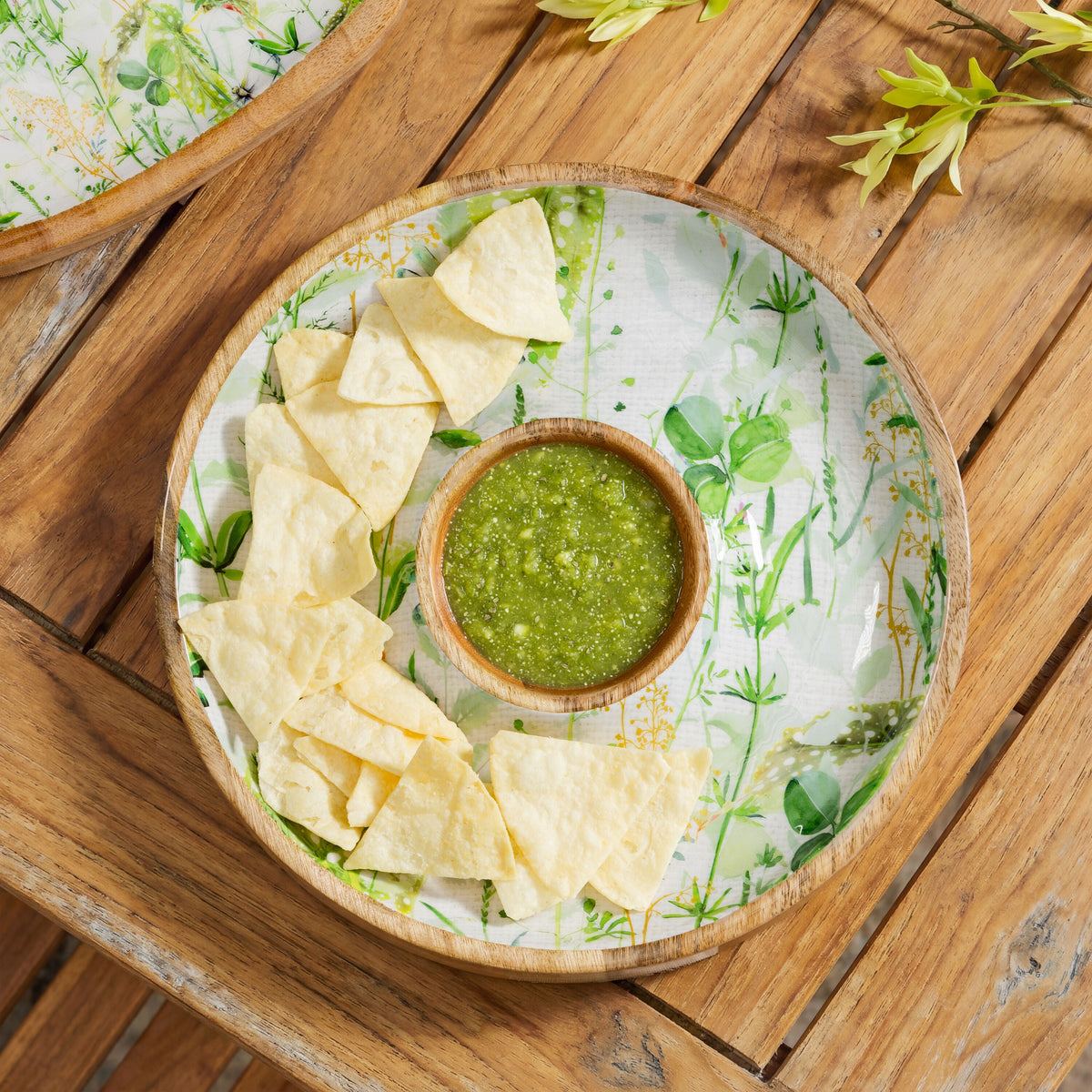 Round Chip and Dip Serving Platter with Center Well and Outer Ring