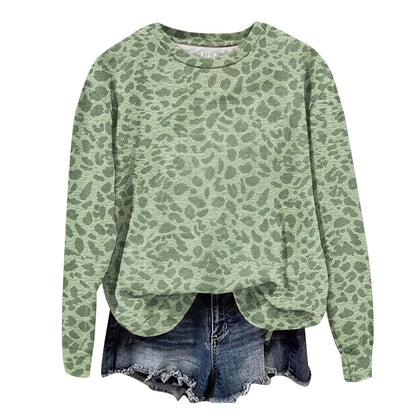 Oversized Leopard Print Pullover Sweatshirt with Round Neckline and Stretch Fabric