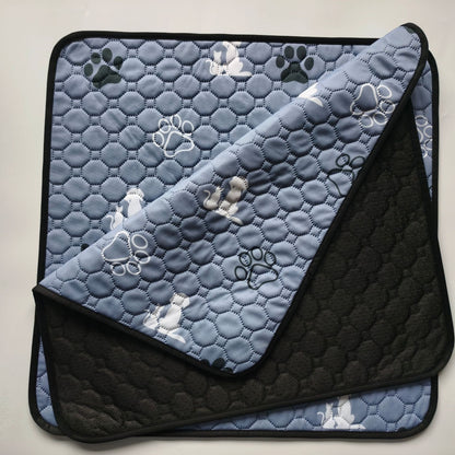 Quilted Pet Mat with Non Slip Grip and Machine Washable Fabric