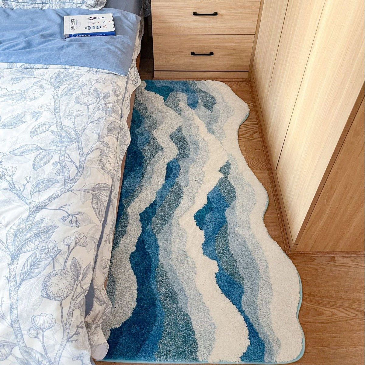 Heart Shaped Floor Rug with Plush Fibers and Grip Backing