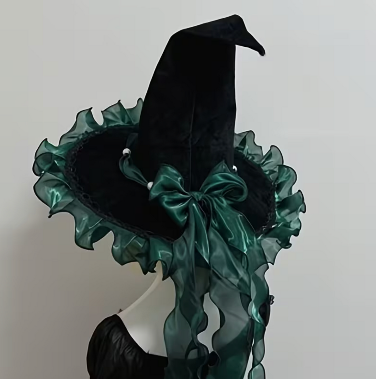 Pointed Woven Witch Hat in Polyester with Decorative Bow and Wide 18.89 Inch Brim