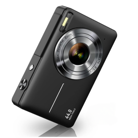 Vintage digital camera with 1080p and 32 GB SD card video recording - Lightweight and portable retro photography camera 0
