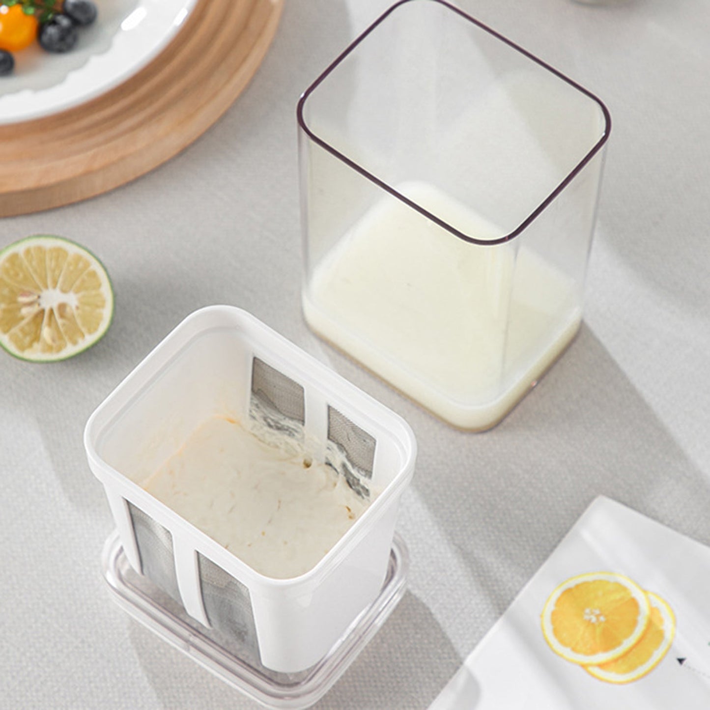 Greek Yogurt Strainer with Metal Mesh Basket and 1100ml Capacity