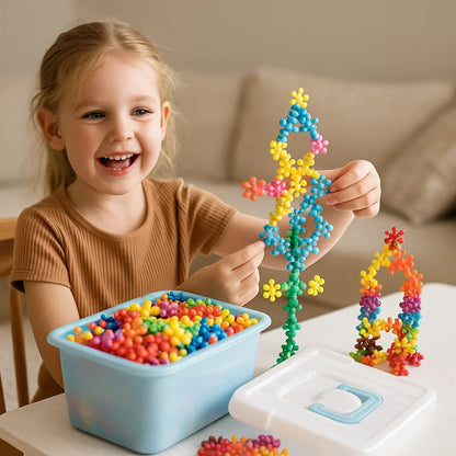 Snowflake Shaped Interlocking Blocks in Sets of 50 to 290 Pieces with Storage Box for Open Play
