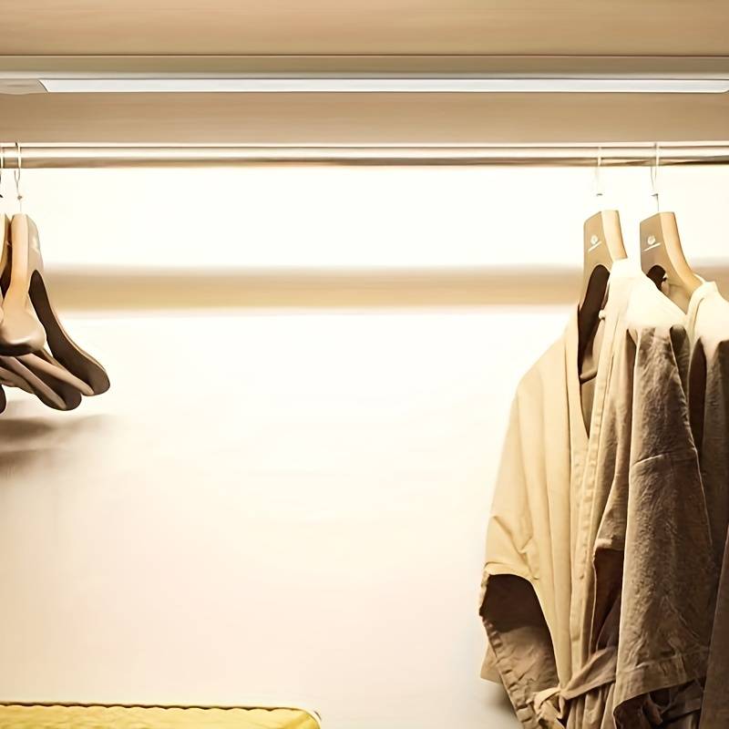 Motion Sensor LED Light with Magnetic Mount and Color Temperature Control