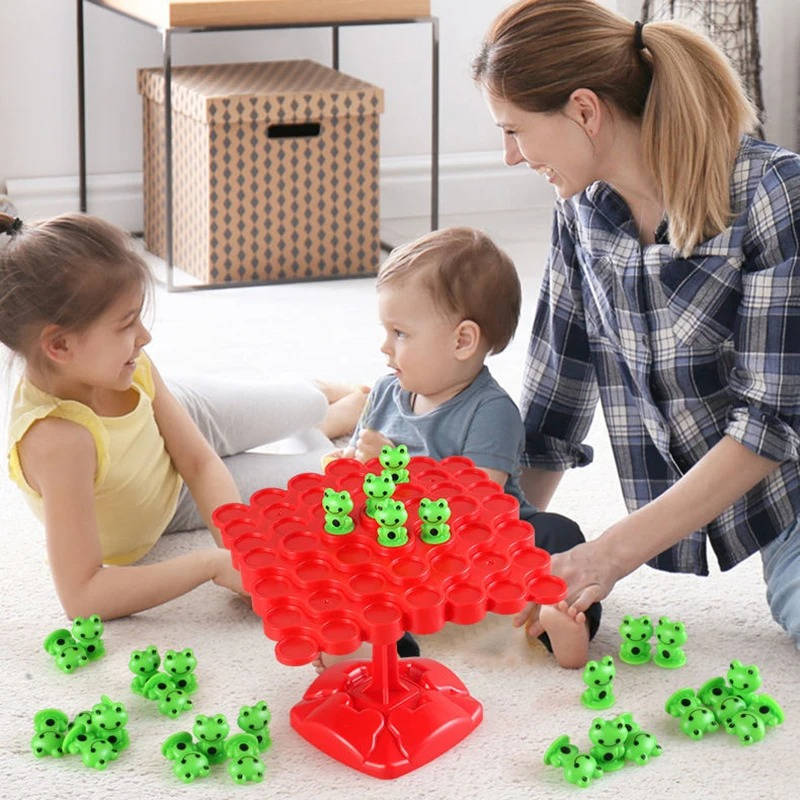 Balance Frog Counting Game with Number Cube and Penalty Card