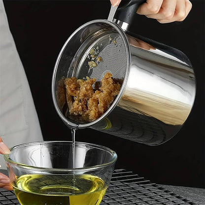 Modern Kitchen Oil Dispenser, Stainless Steel Oil Pot with Filter Tray and Lid, Bacon Grease Container for Cooking Oil Storage