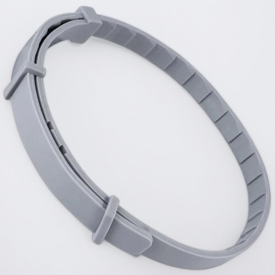 Adjustable Pet Flea and Tick Repellent Collar – For Dogs and Cats, Water-Resistant