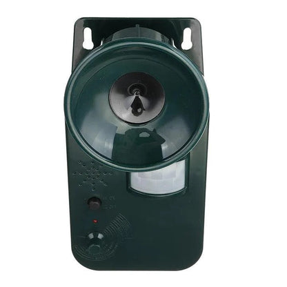Battery Powered Ultrasonic Animal Repeller with Motion Sensor and Flashing Light for Yards and Sheds