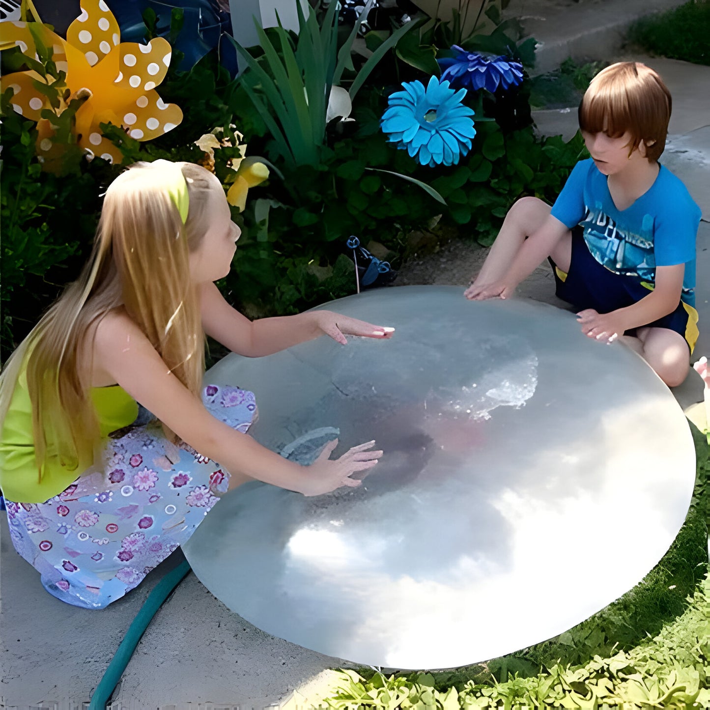 Magic Bubble Ball, Stretchy Inflatable Toy for Kids and Adults