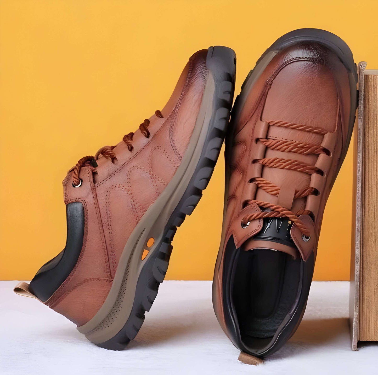 Orthopedic Shoes for Men of Leather with Supportive Insole