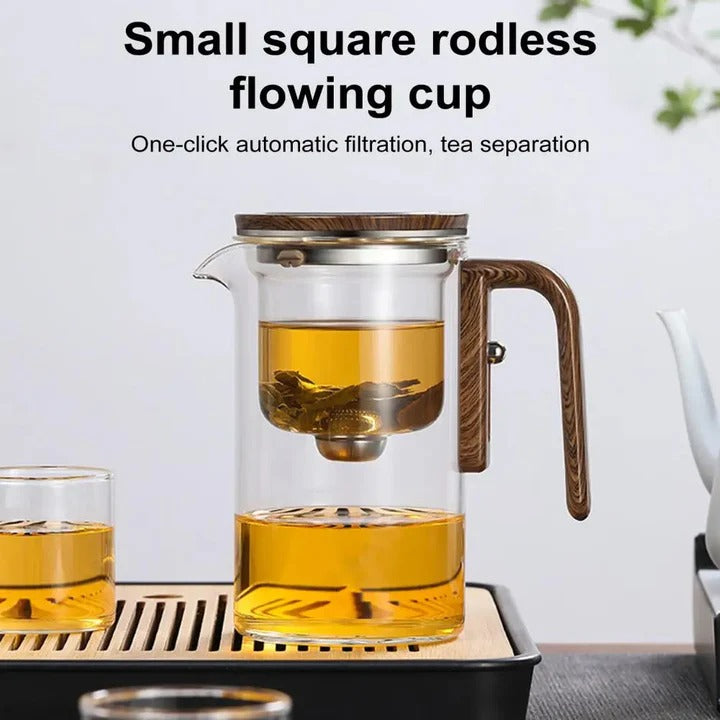 Glass Teapot with Water Separation Feature for Tea Brewing