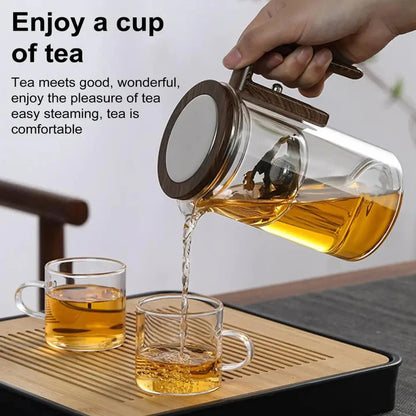 Glass Teapot with Water Separation Feature for Tea Brewing