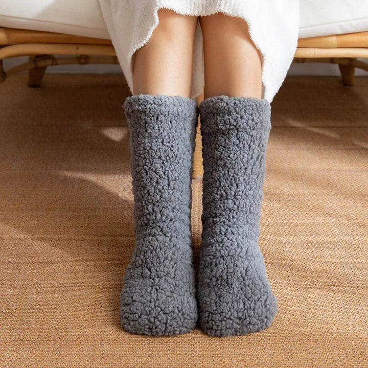 Thick Cashmere Thermal Socks for Winter Outdoor Use
