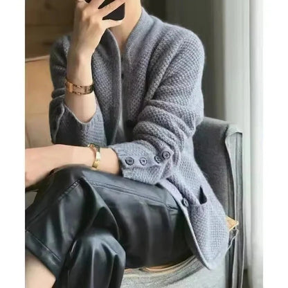 Heavy Wool Sweater Jacket for Winter and Warmth