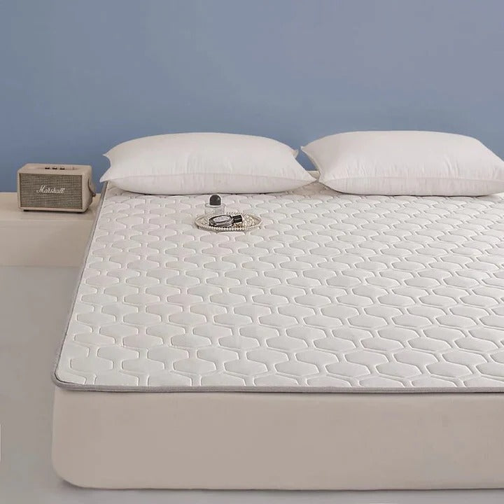 Quilted Cooling Mattress Pad with High-Density Cooling Fiber