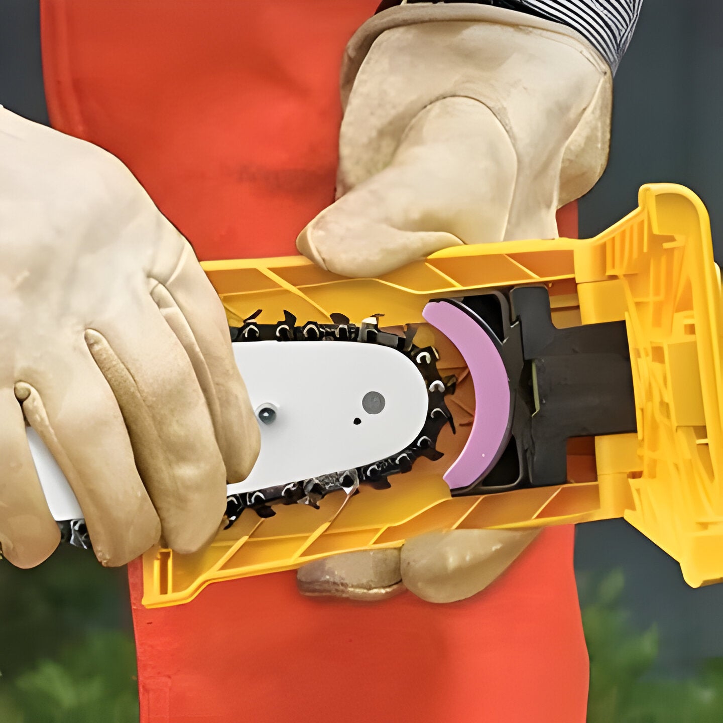 Chainsaw Teeth Sharpener