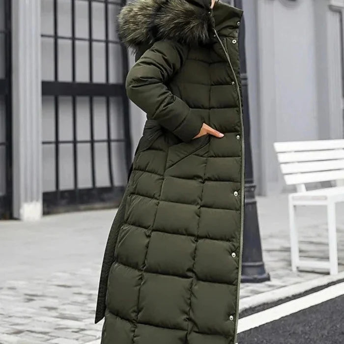 Womens Insulated Winter Jacket with Wind Resistant Shell and Zip Front for Cold Weather
