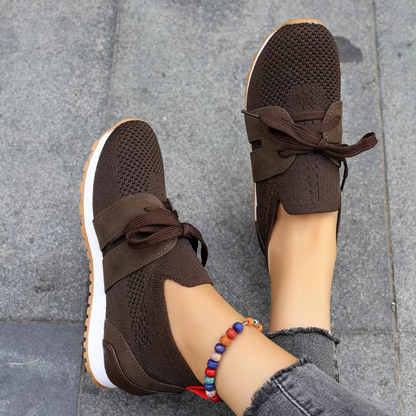 Training Shoes with Gel Cushioning and Extended Stability Platform, Breathable Mesh Upper