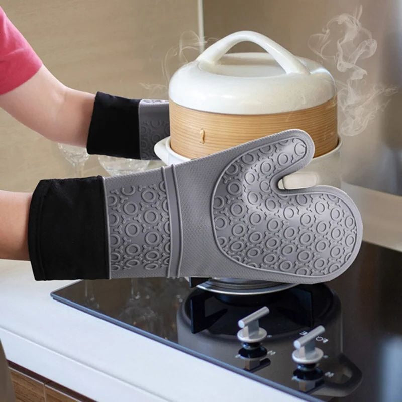 Heat Resistant Oven Gloves with Extended Forearm Coverage and Textured Grip for Baking