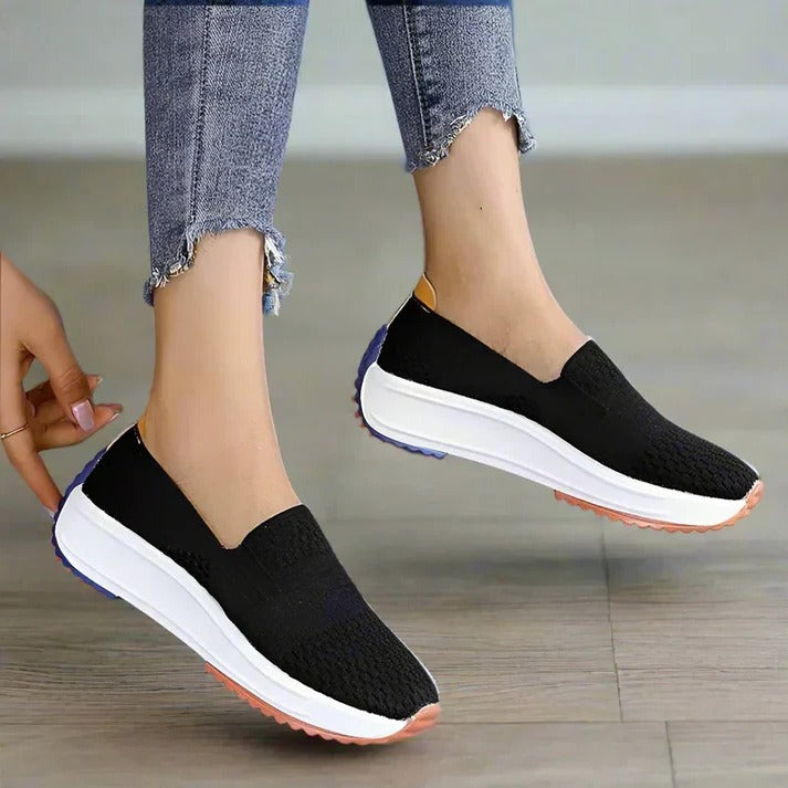 Women's Textured Knit Slip-On Sneakers with Colorblock Platform Sole