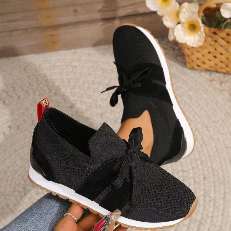 Training Shoes with Gel Cushioning and Extended Stability Platform, Breathable Mesh Upper