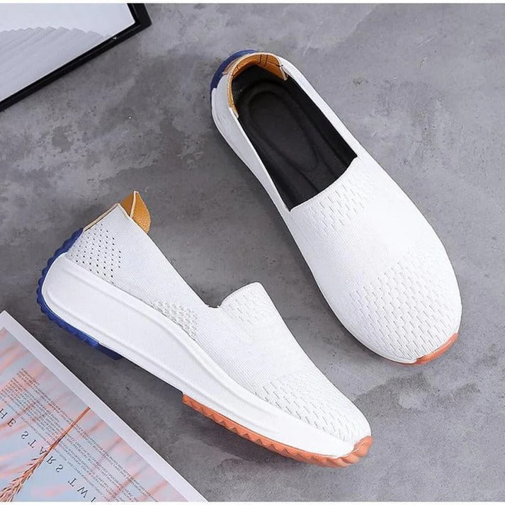 Women's Textured Knit Slip-On Sneakers with Colorblock Platform Sole