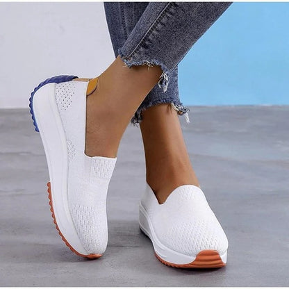 Women's Textured Knit Slip-On Sneakers with Colorblock Platform Sole