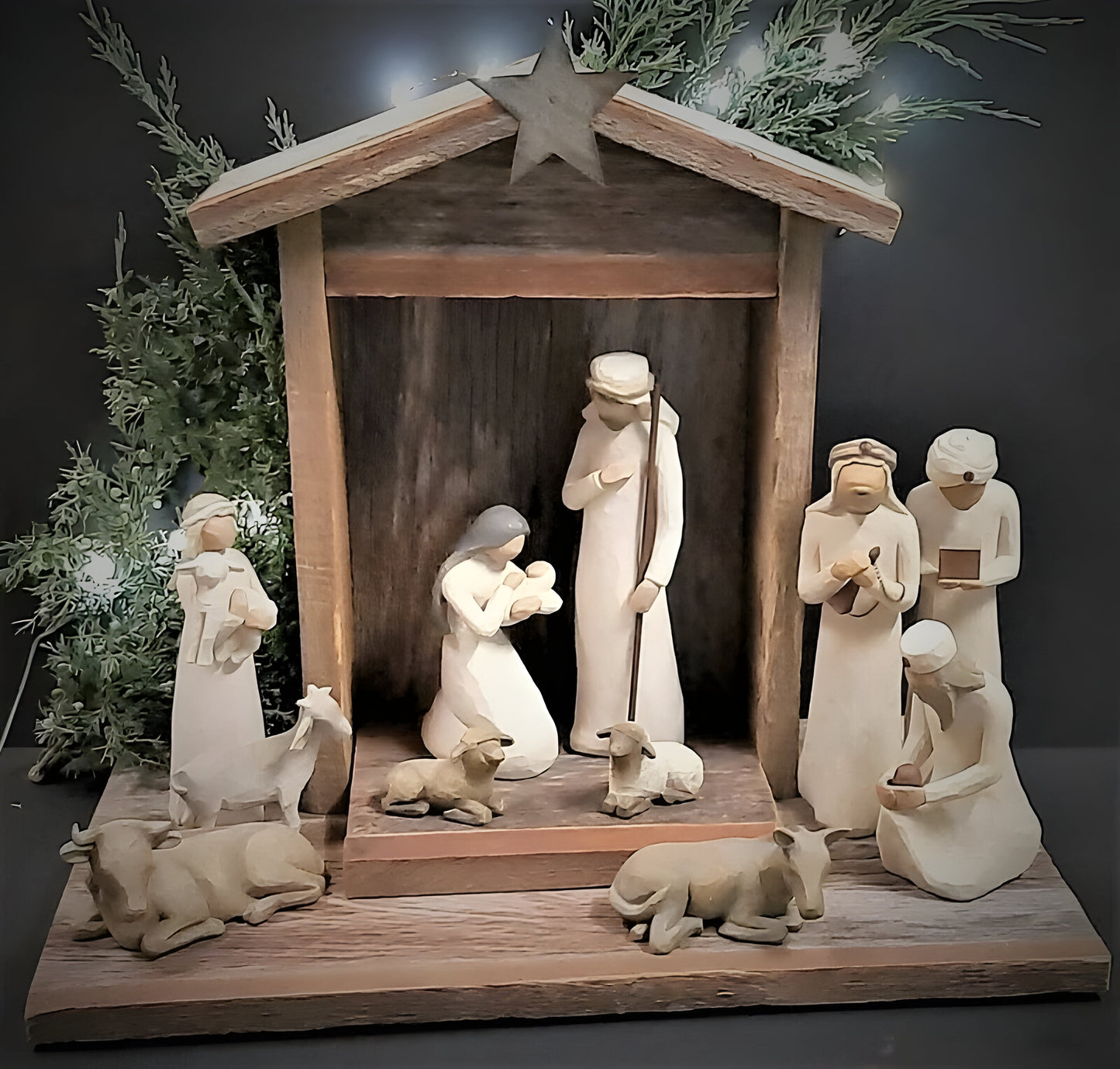 Nativity Collection 20-piece Set