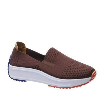 Women's Textured Knit Slip-On Sneakers with Colorblock Platform Sole