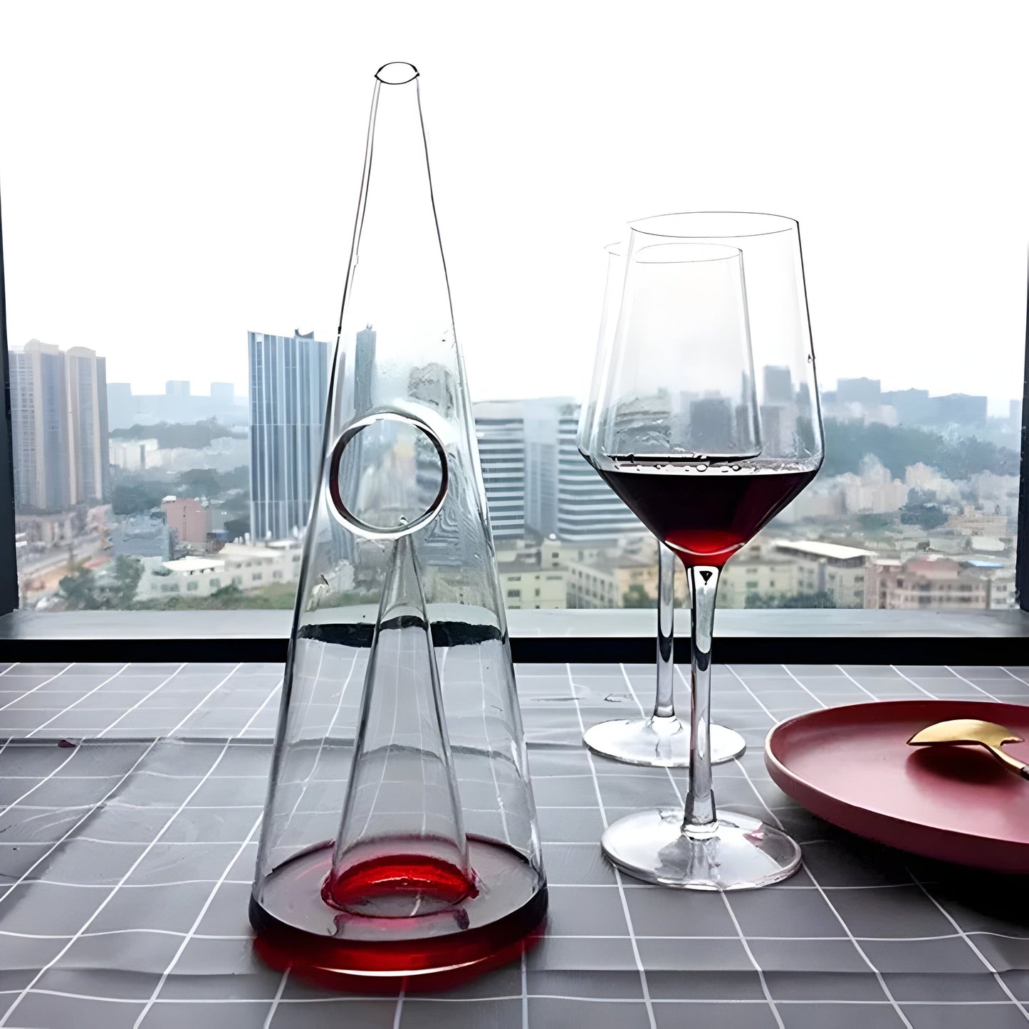 Double Pyramid Waterfall Decanter