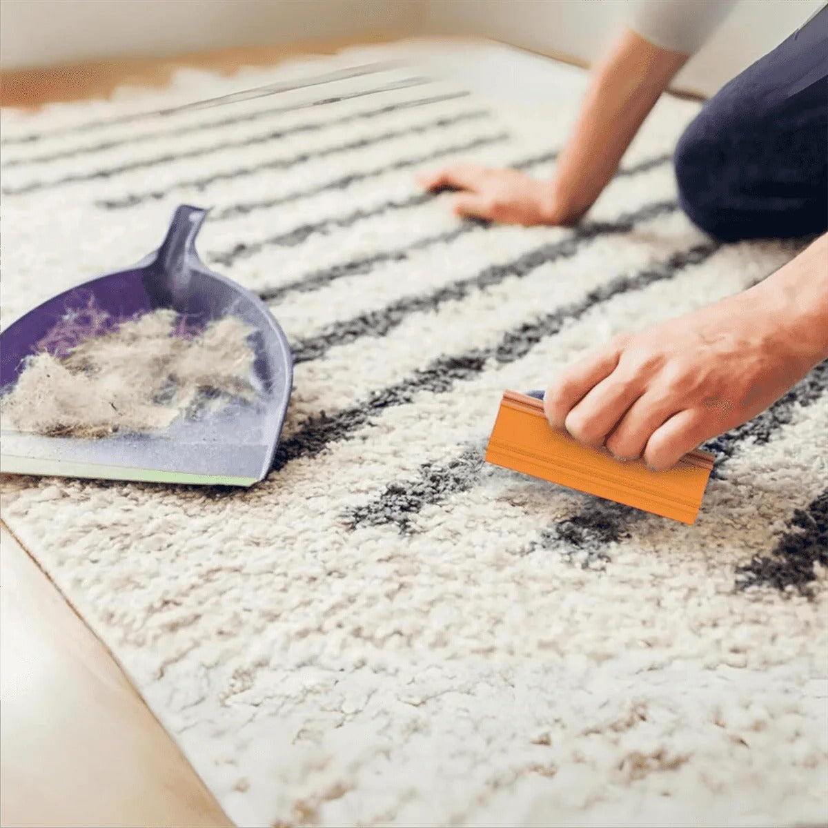 Pet Hair Removal Tool for Car Interiors and Furniture Upholstery
