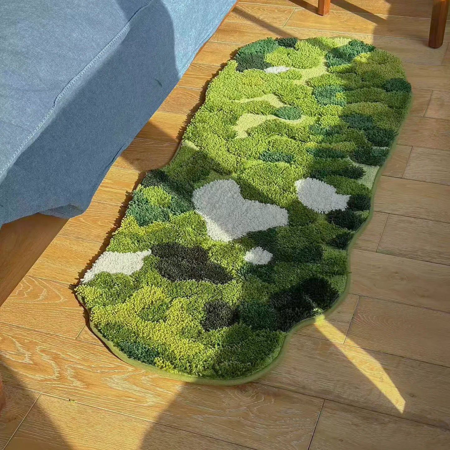 Heart Shaped Floor Rug with Plush Fibers and Grip Backing