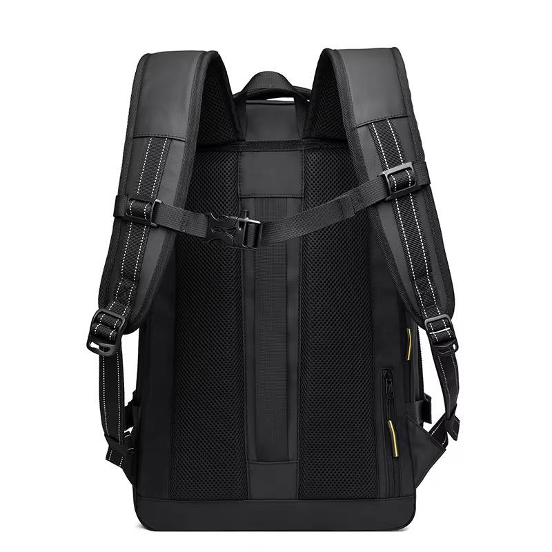 Large Capacity Vacuum Compressed Travel Backpack