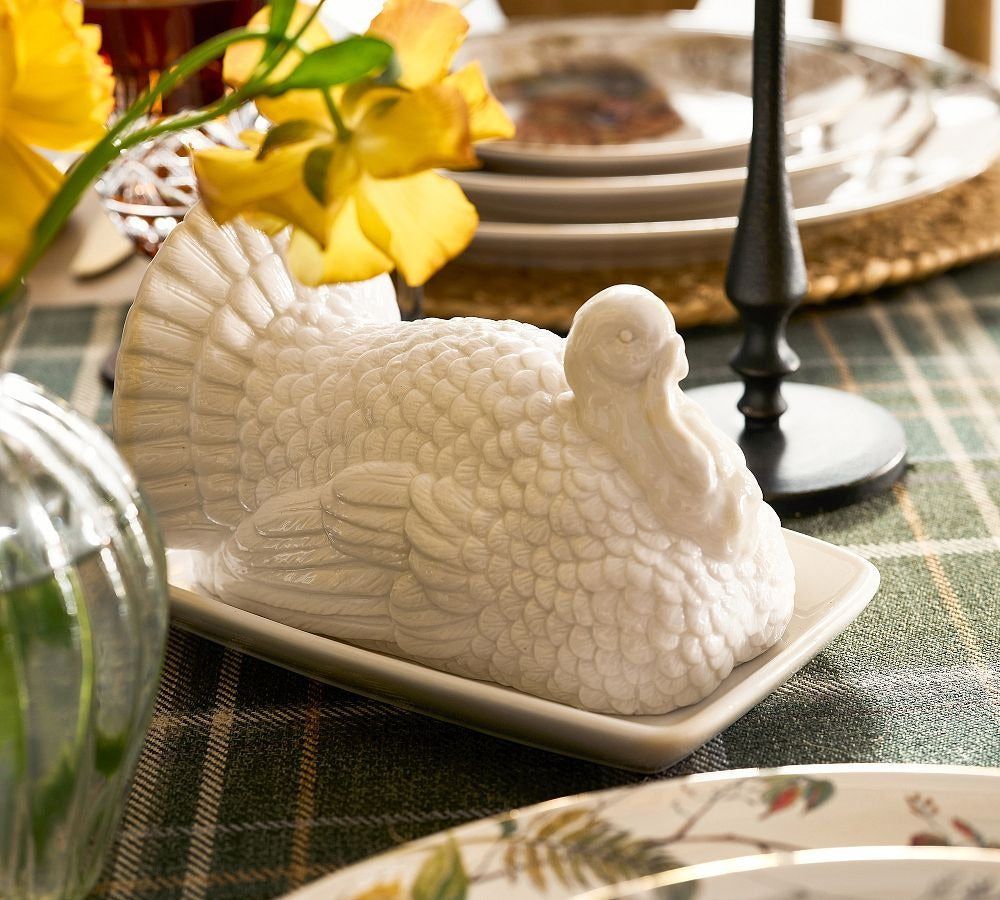 Stoneware Turkey Butter Dish with Matte White Glaze for Dining Table