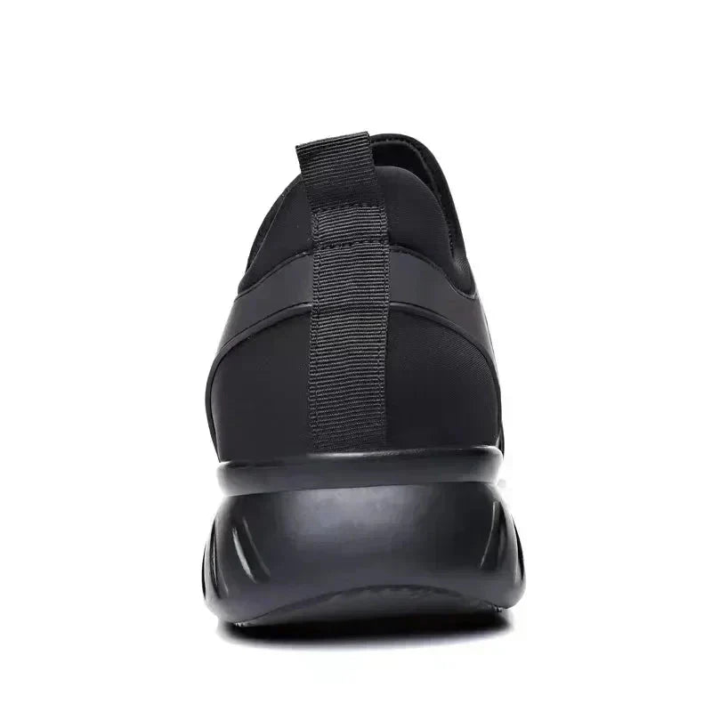 Sneakers with Cushioned Footbed and Grip Sole