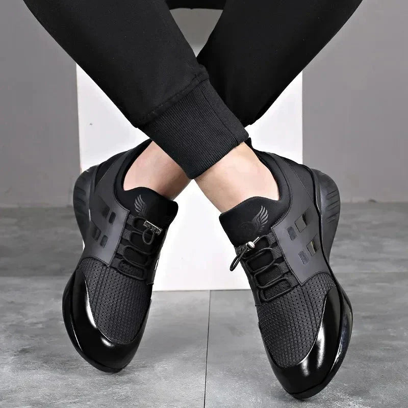 Sneakers with Cushioned Footbed and Grip Sole