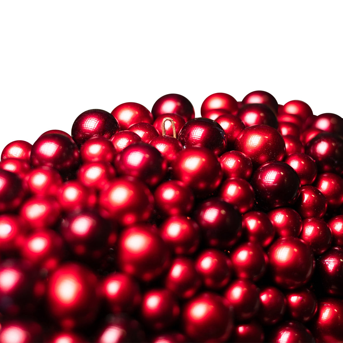 Sparkling Berry Christmas Wreath in Two Tone Red 20 Inch