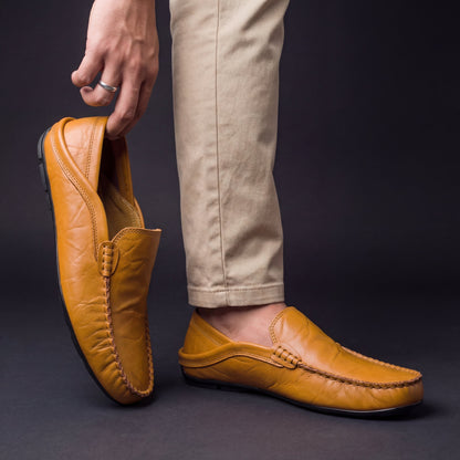 Round Toe Flats with Cushioned Footbed and Grip Sole for Everyday Wear