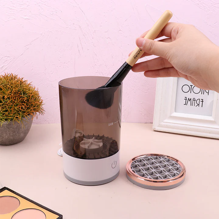 Electric Makeup Brush Cleaner with Spinning Action and Adjustable Holders