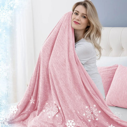 Cool-Touch Weighted Blanket with Breathable Fabric for Night Sweats
