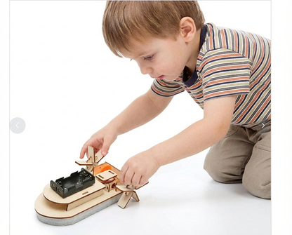 Engineering Construction Set with Hydraulic Arm and Propeller Plane Models