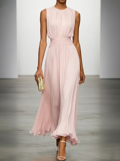 Women's summer style pleated maxi dress, elegant and long, with a beautiful ruched waist for events.